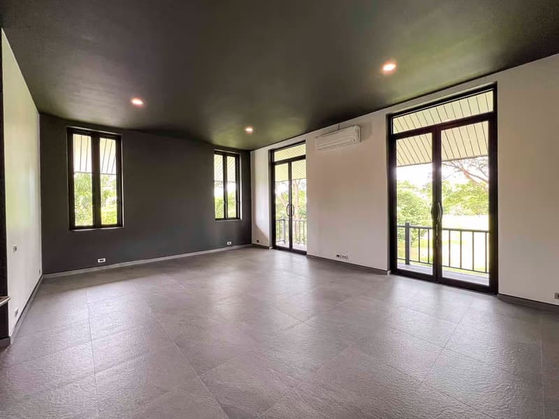 6 Bed House for Sale in Mae Rim District