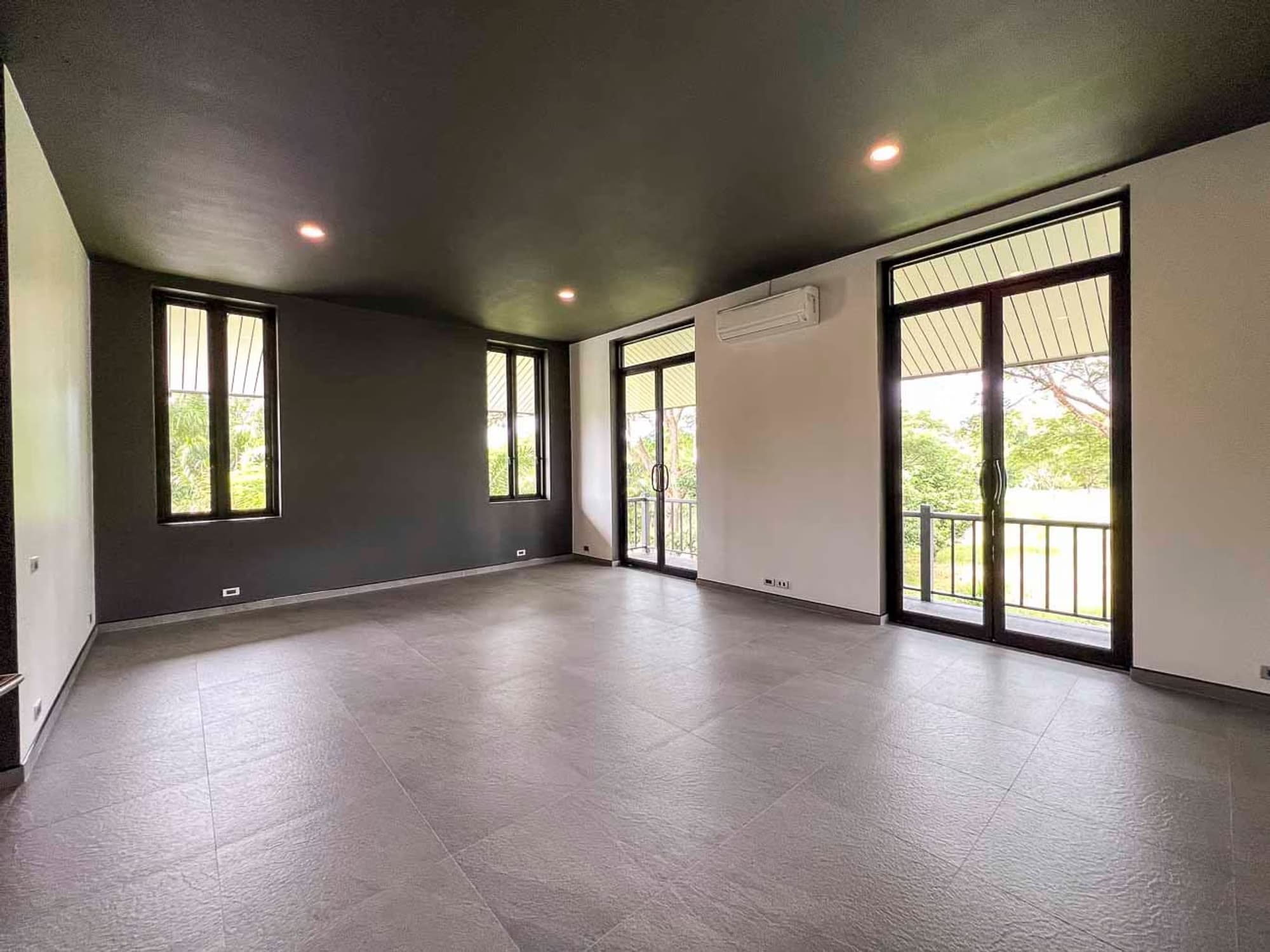 6 Bed House for Sale in Mae Rim District - Image 39
