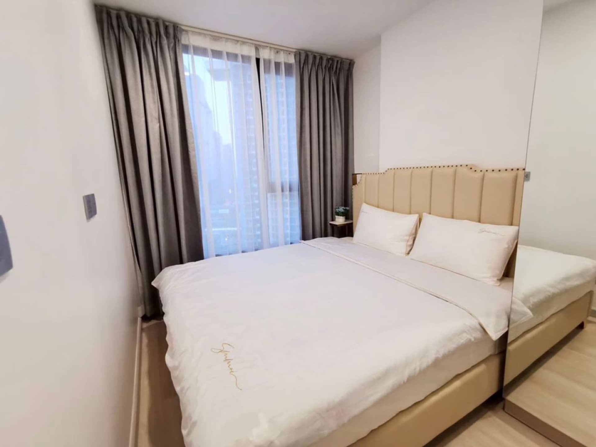 1 Bed Condo for Rent  Near Chong Nonsi BTS - Image 6