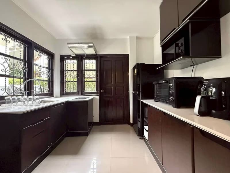 House for Rent At Ing Doi Village
