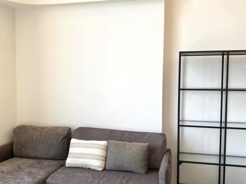 1 Bedroom Condo