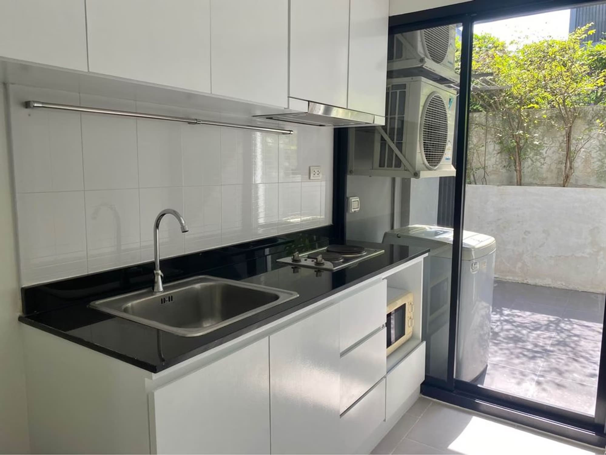 1 Bed Condo for Sale  Near Punnawithi BTS - Image 3