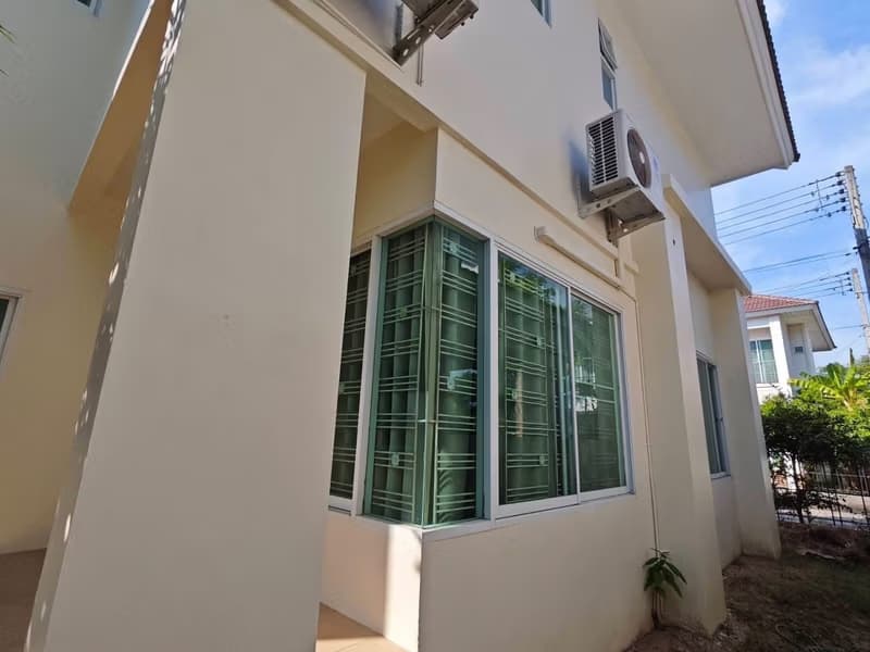 3 Bed House for Rent in San Sai
