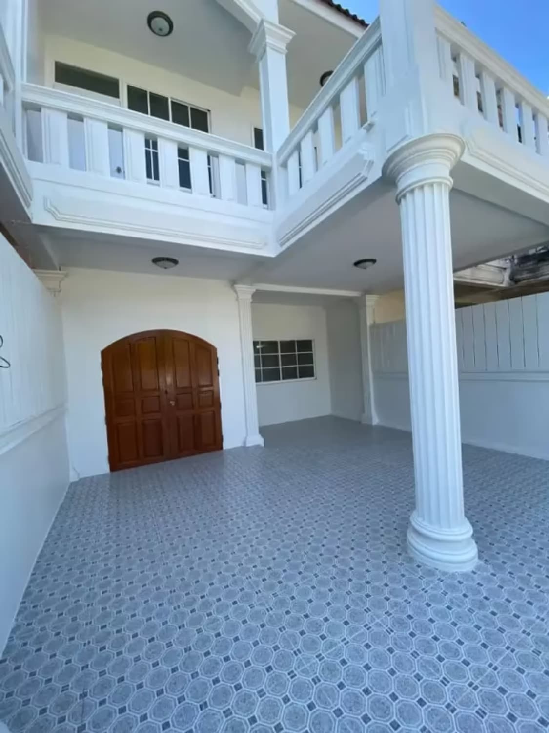 3 Bedroom House - Image 11