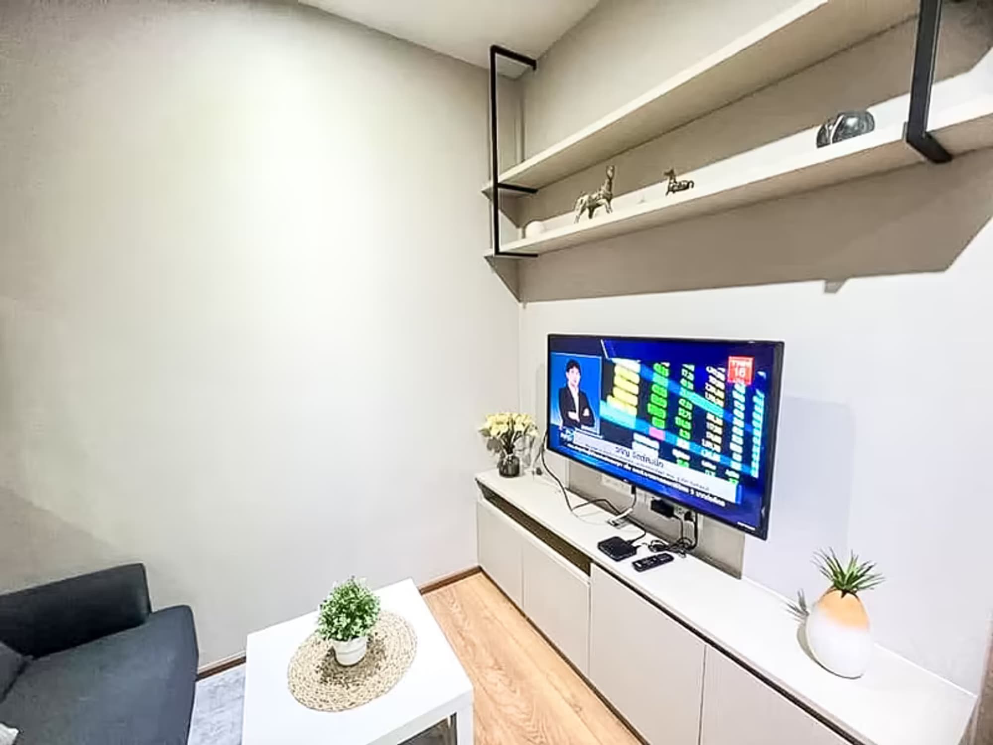 1 Bedroom Condo at Park 24 - Image 11