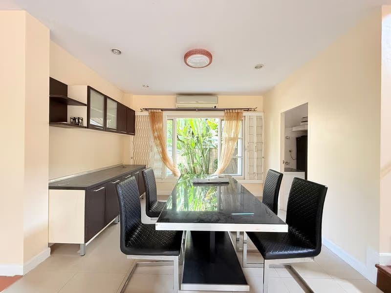 4 Bed House for Rent in Hang Dong
