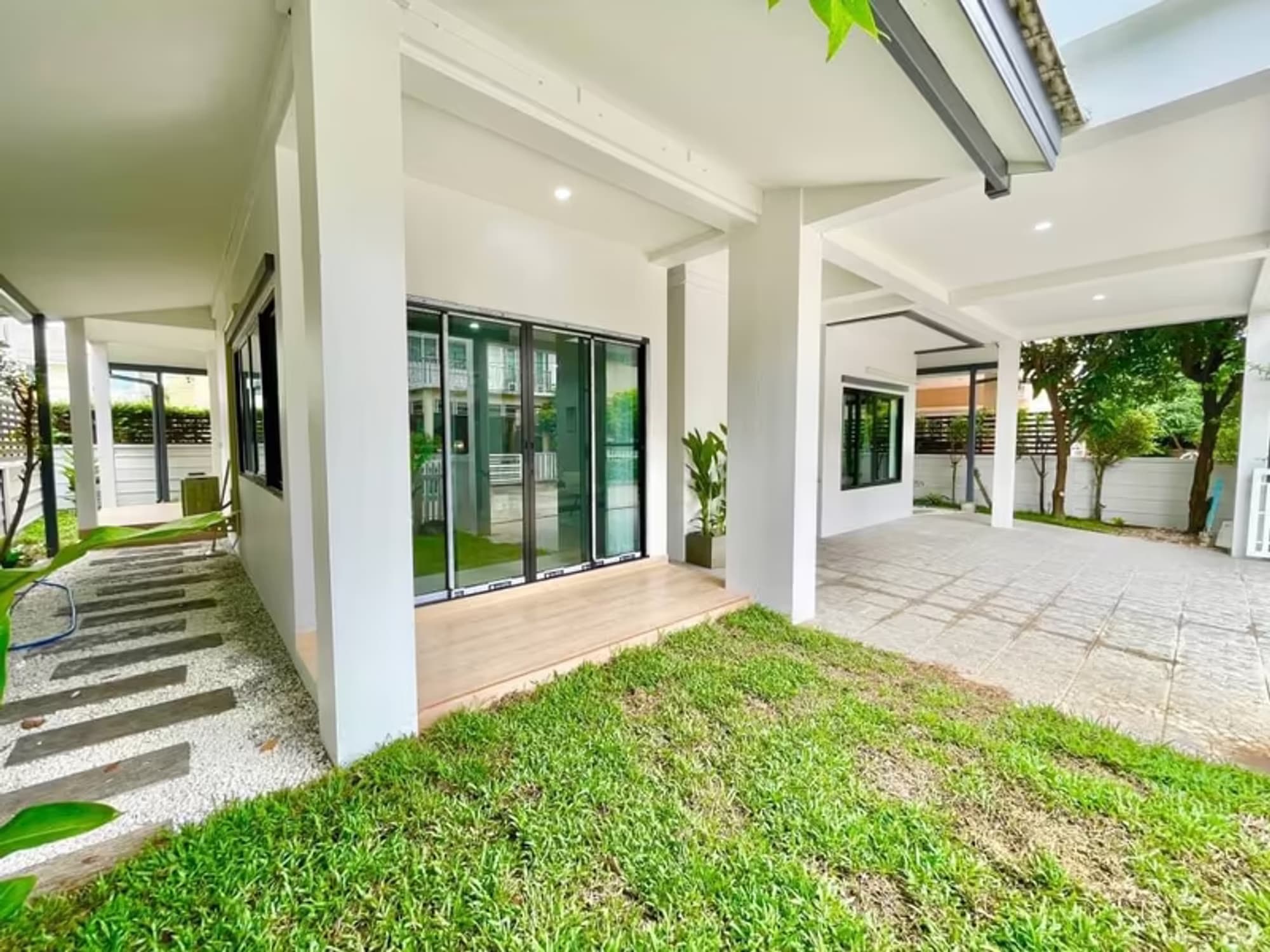 3 Bedroom House - Image 7