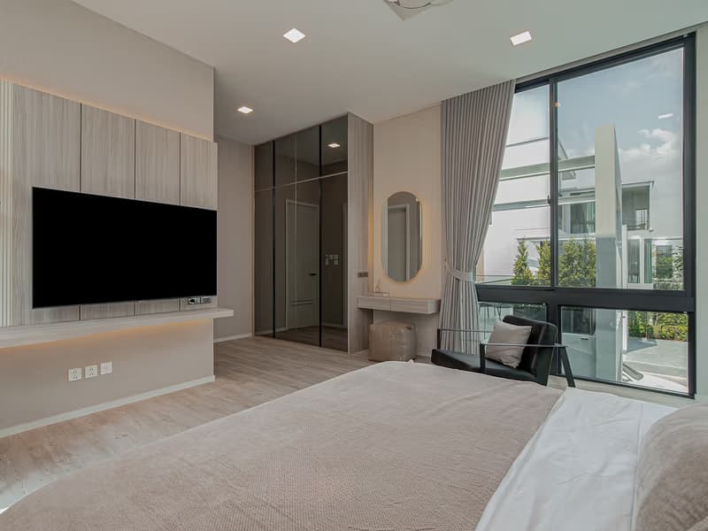 4 Bed House for Rent in Saphan Sung