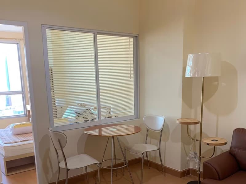 1 Bed Condo for Sale in Huai Khwang