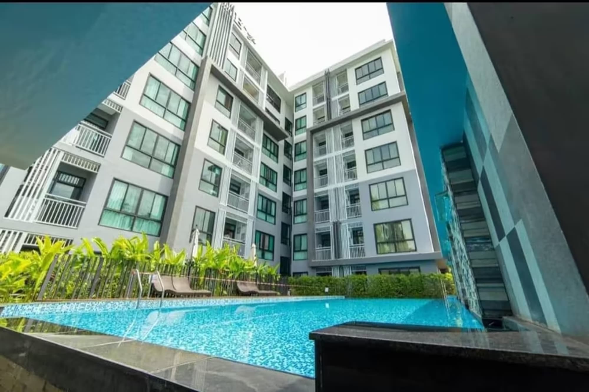 1 Bedroom Condo - Image 10