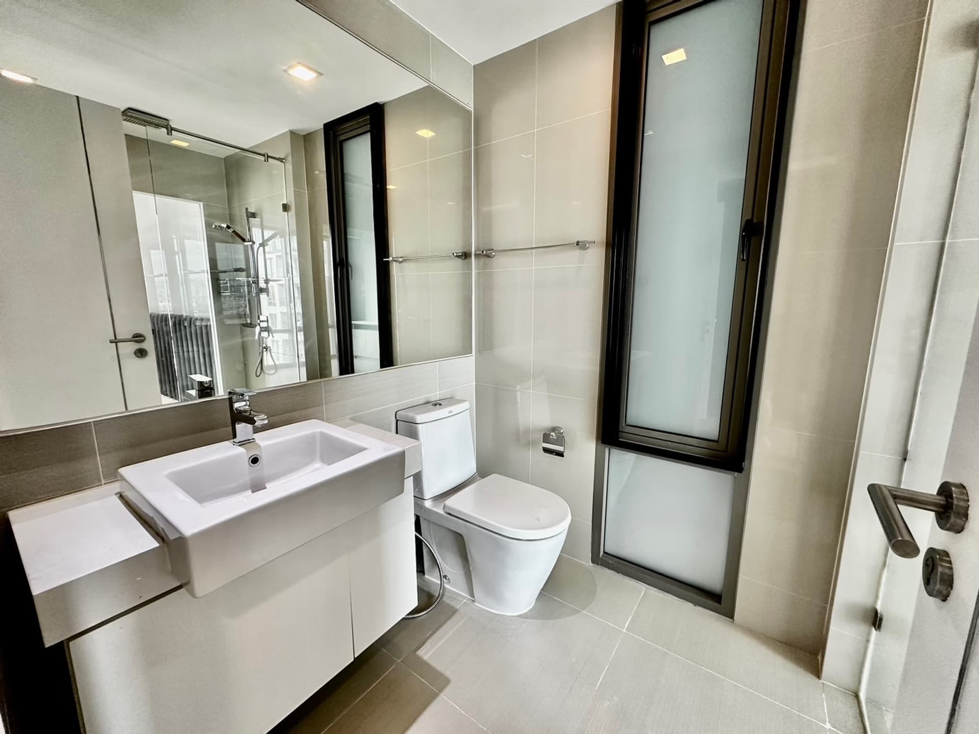 2 ห้องนอน Condo สำหรับ ขาย ใน บางคอแหลม - Image 6