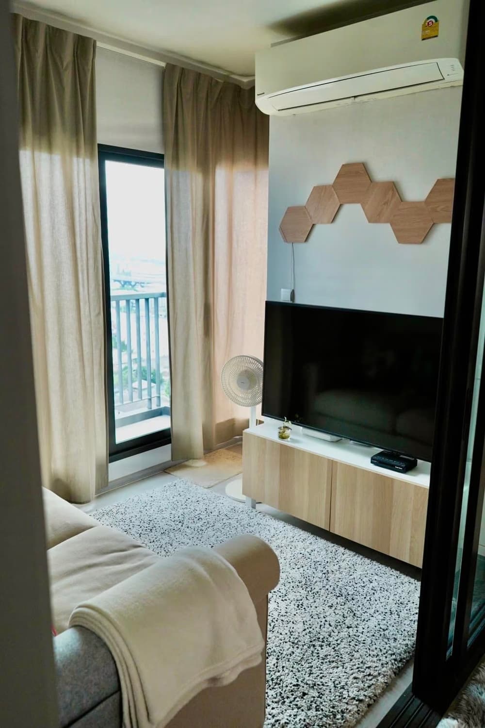 - Image 5