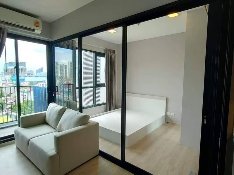 1 Bed Condo for Sale in Huai Khwang