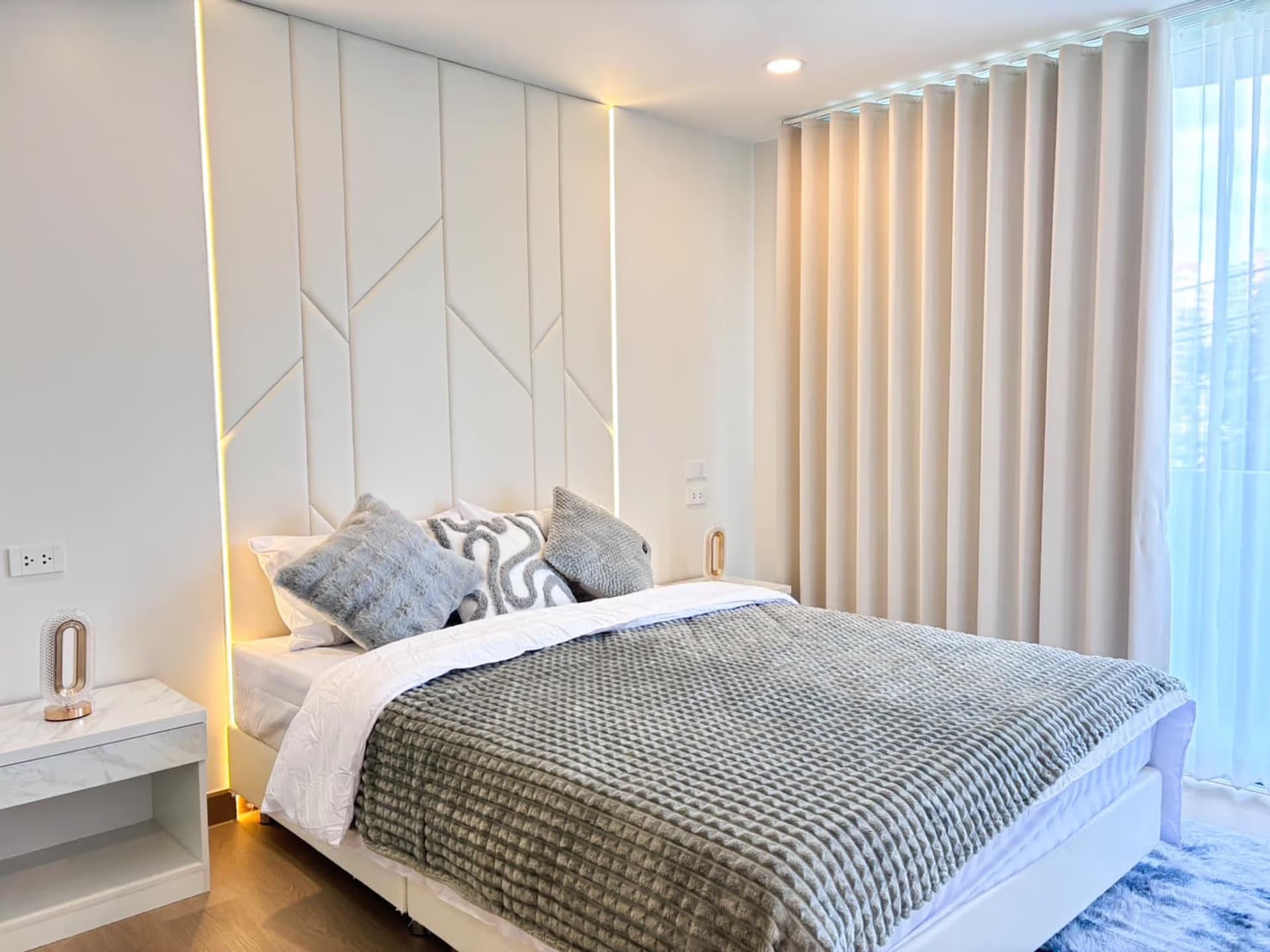 1 Bed Condo for Sale in Mueang Chiang Mai - Image 2