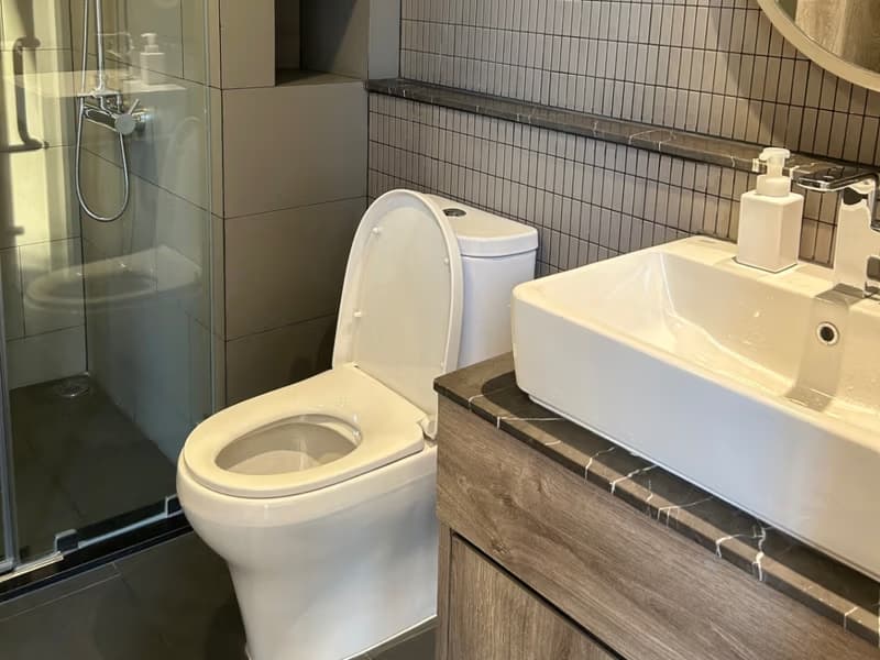 2 Bedroom Condo