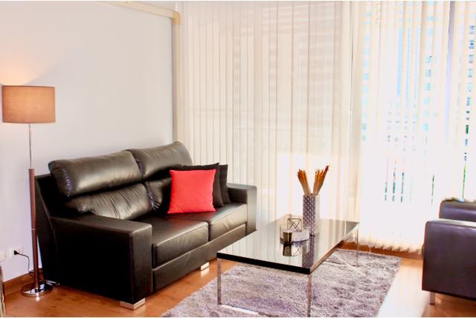 2 Bed Condo for Rent  Near Ratchathewi BTS - Image 1