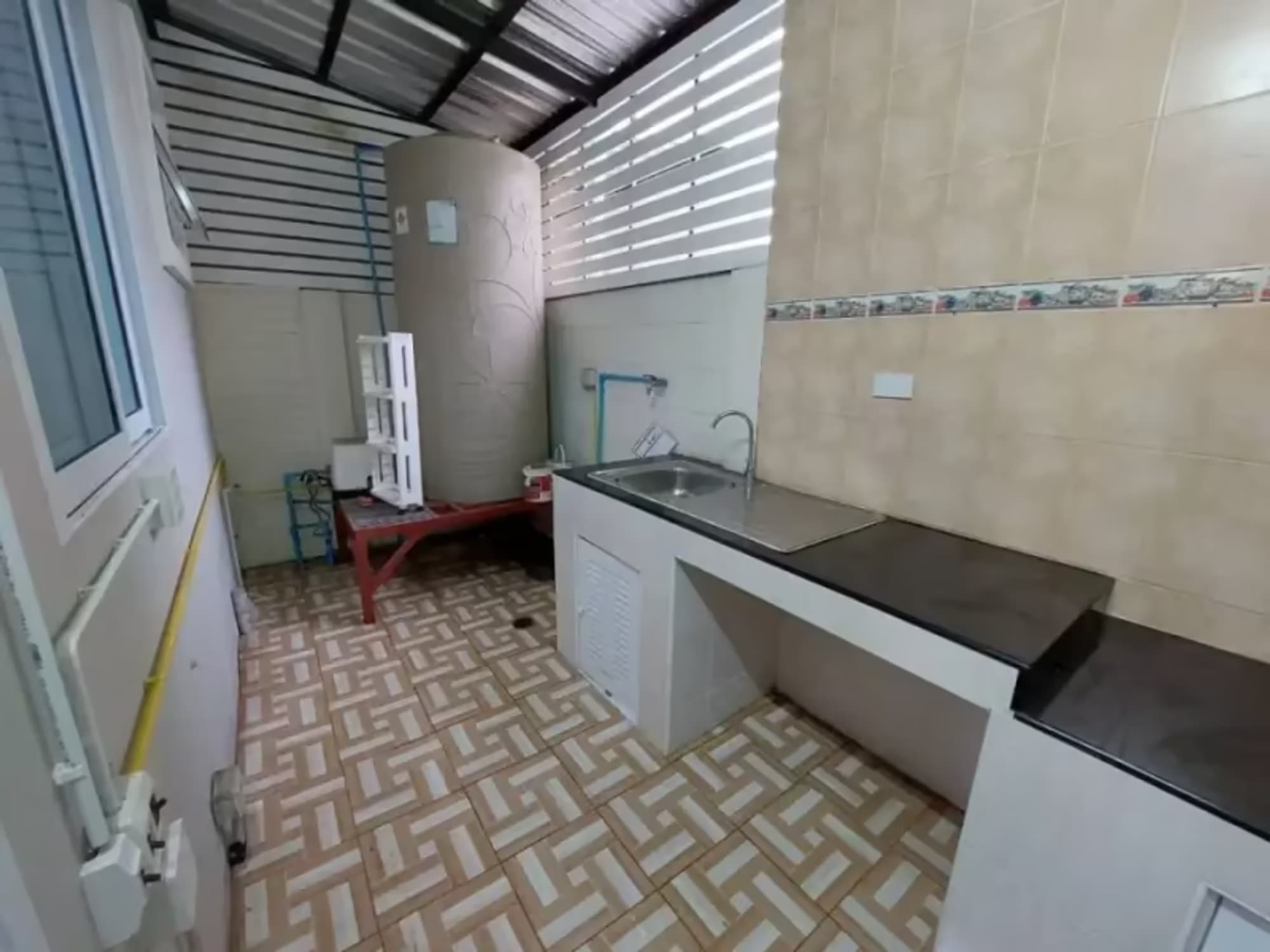 3 Bedroom House - Image 2