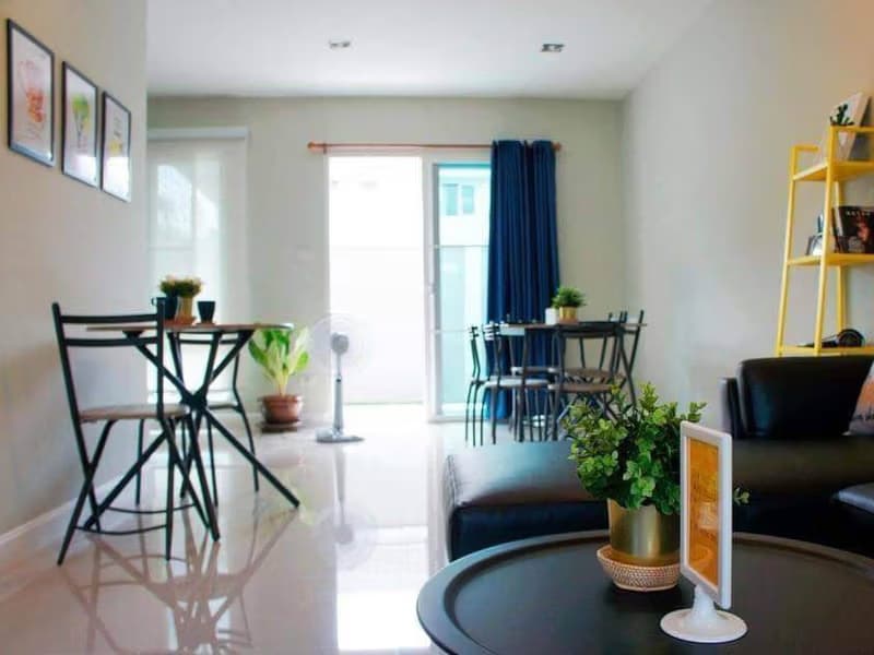 3 Bed Townhouse for Rent in Mueang Chiang Mai