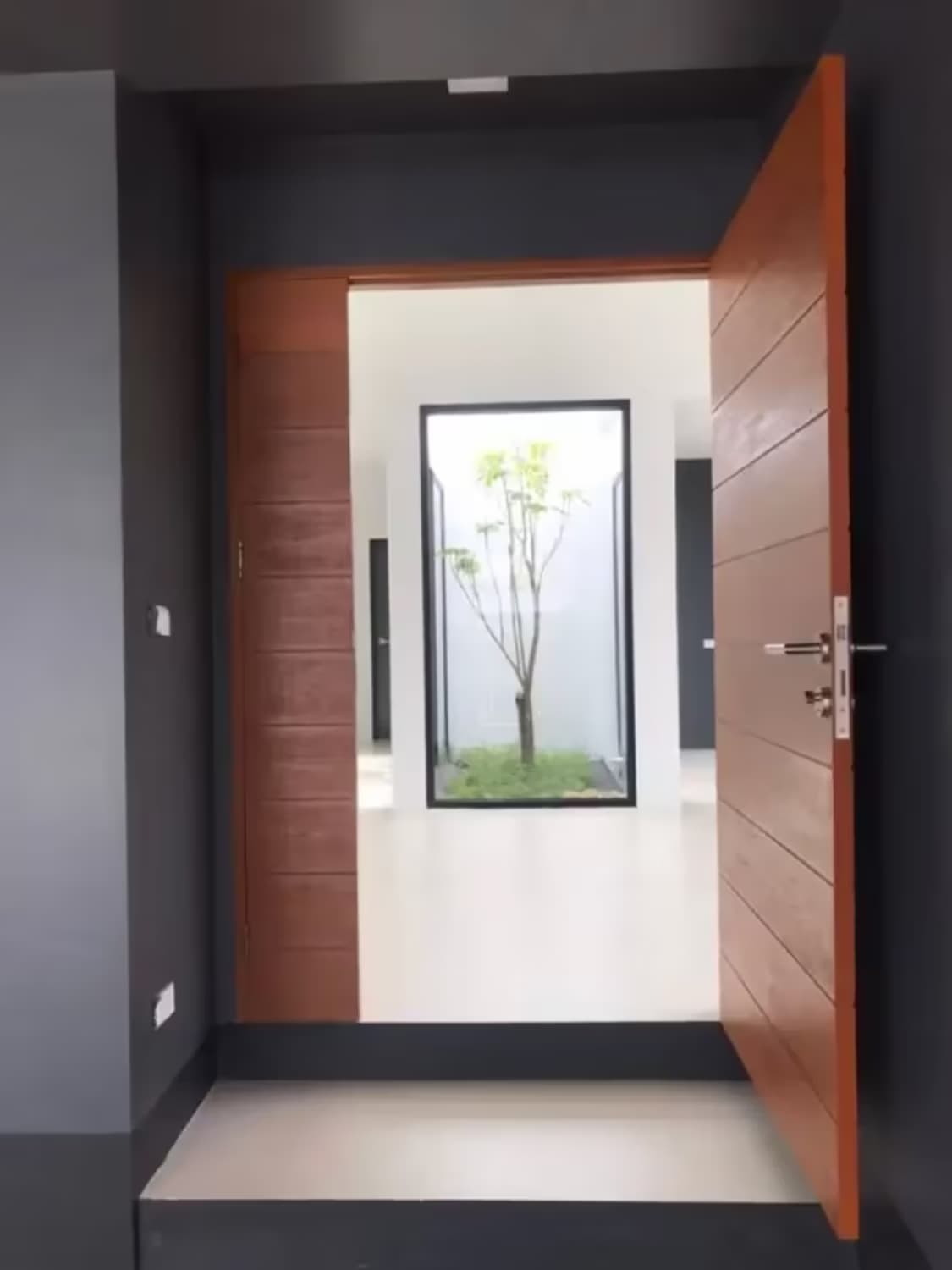 3 Bedroom House - Image 2