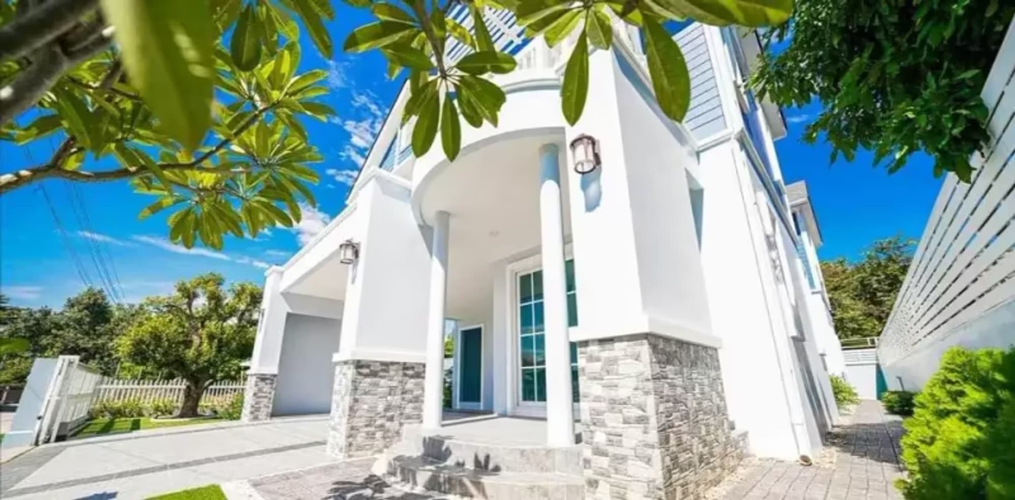 Pool Villa for Rent in Nong Chom, San Sai - Image 14