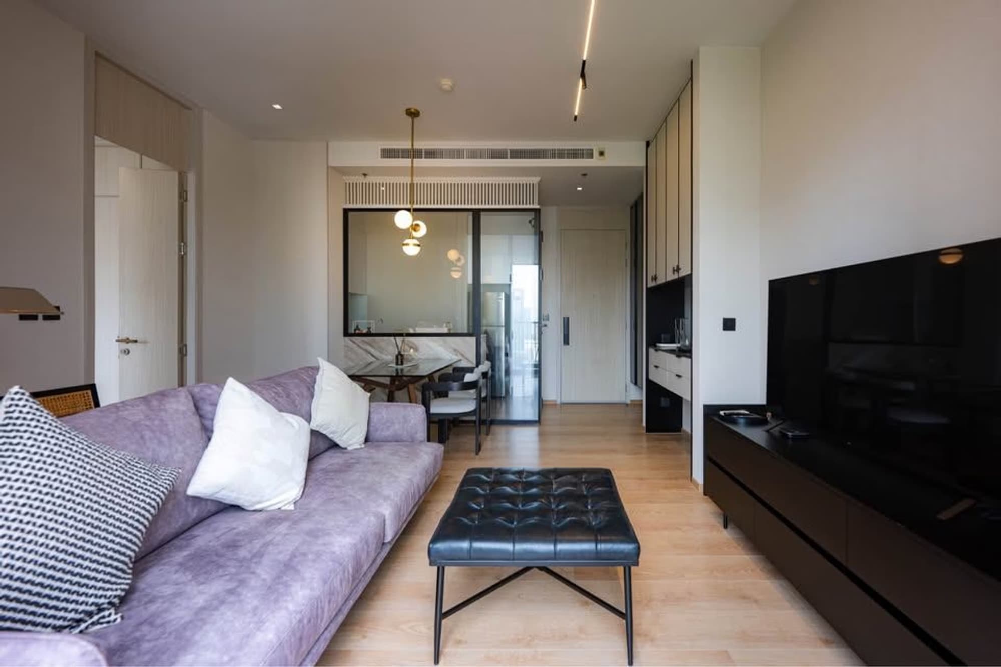 1 Bed Condo for Sale in Watthana - Image 2