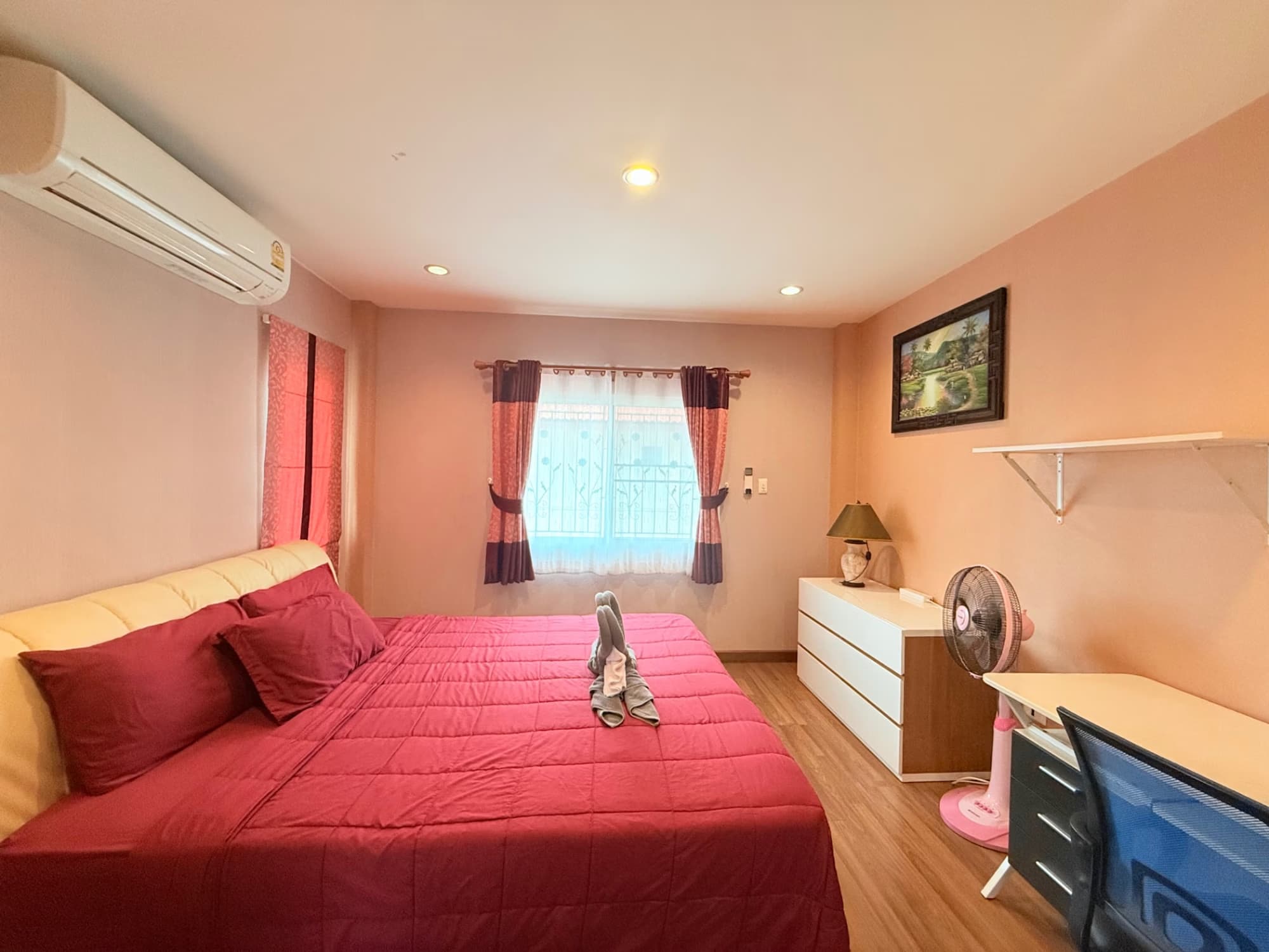 3 Bed House for Rent in Hang Dong - Image 12
