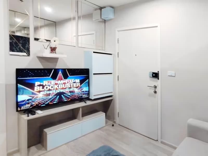 1 Bedroom Condo for Rent at The Privacy Rama 9