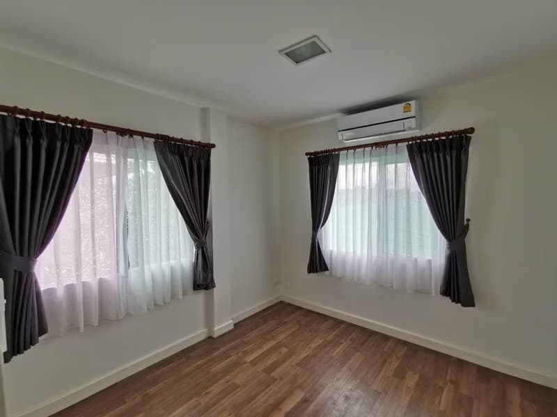 3 Bed House for Rent and Sale in San Kamphaeng