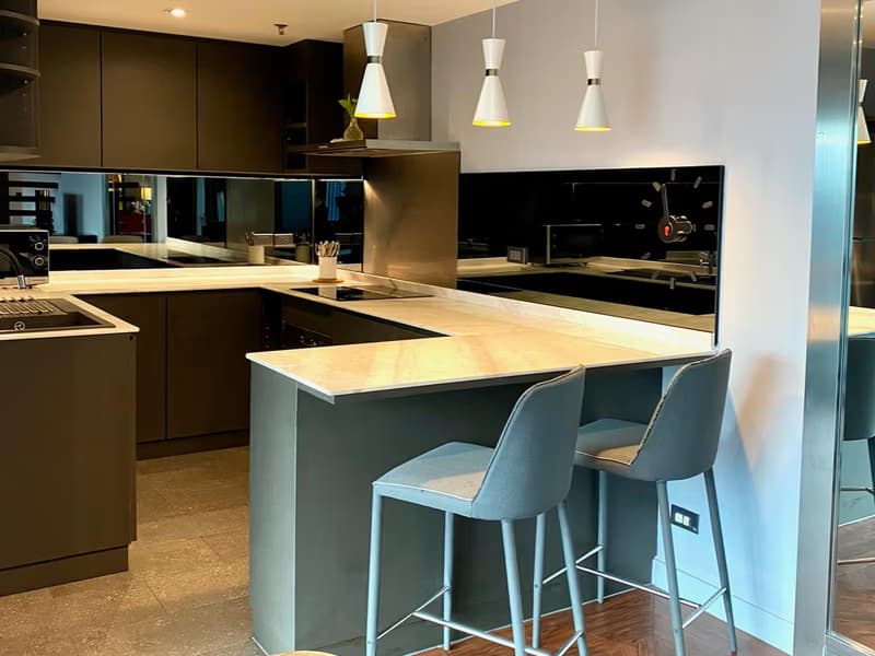 Condo for Rent at Sukhumvit Suites