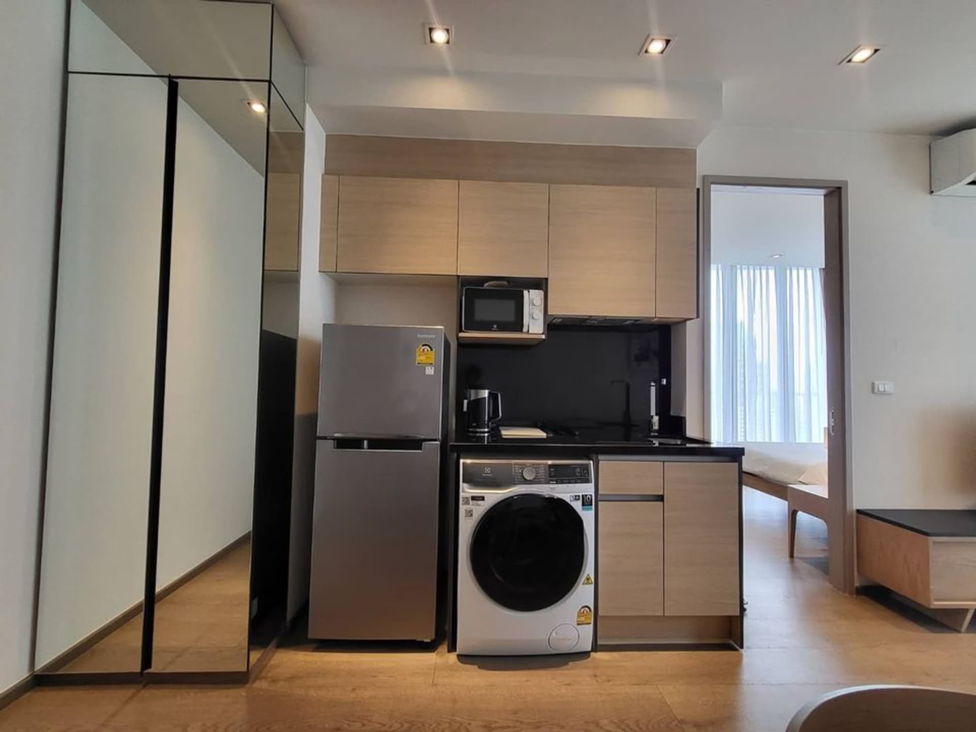 1 Bed Condo for Rent in Khlong Toei - Image 3