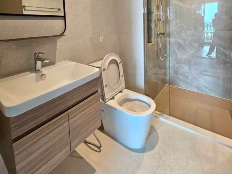1 Bedroom Condo