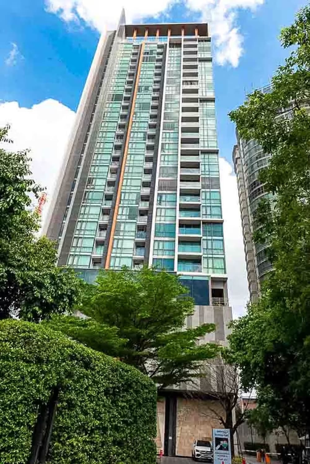 1 Bedroom Condo for Rent at The Room Sukhumvit 69 - Image 12