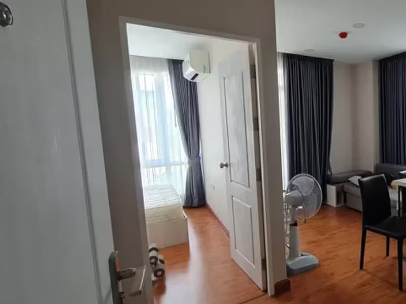 1 Bedroom Condo