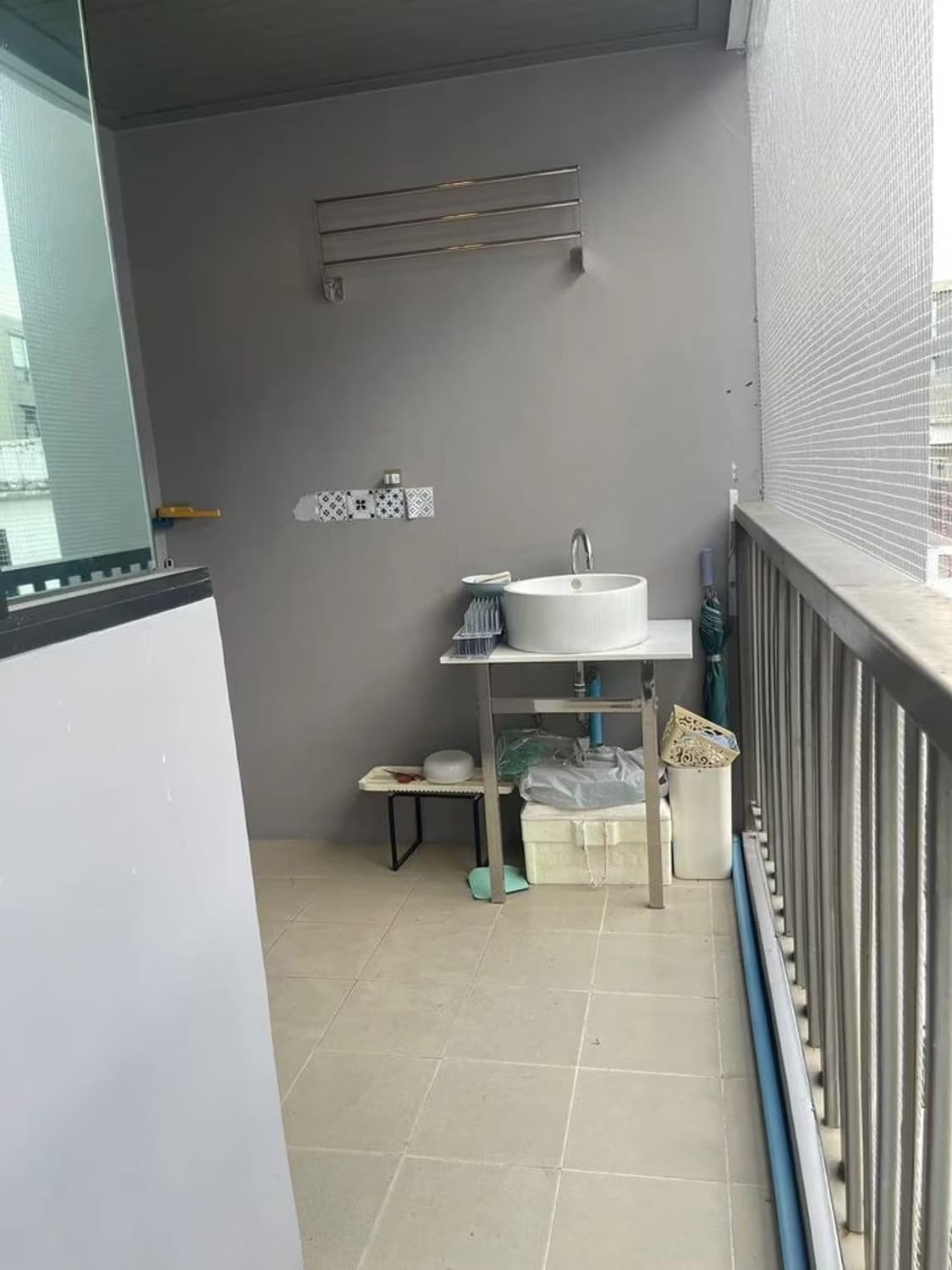  - Image 9