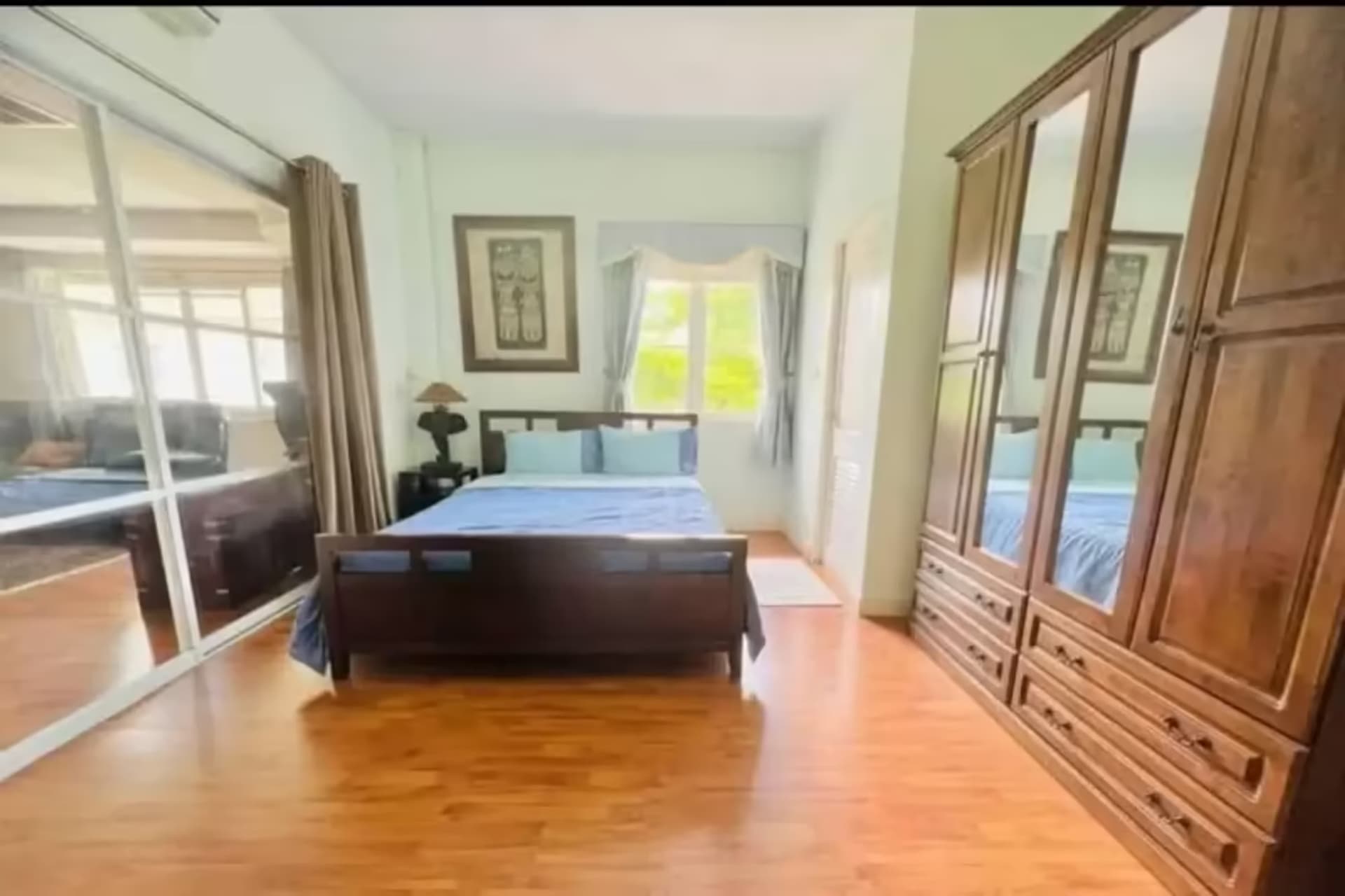 4 Bedroom House - Image 33