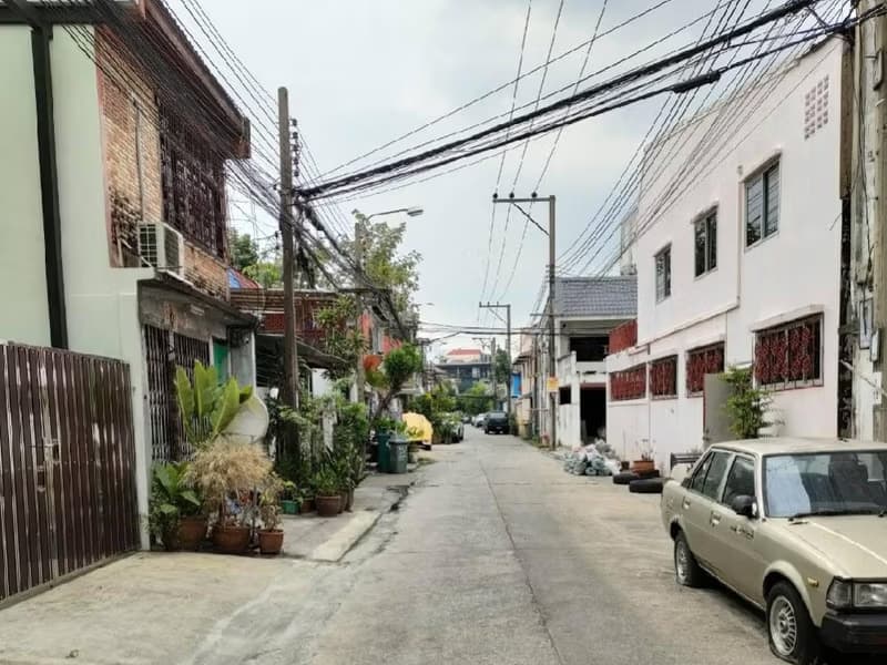 2 Bed Townhouse for Rent in Bang Kho Laem