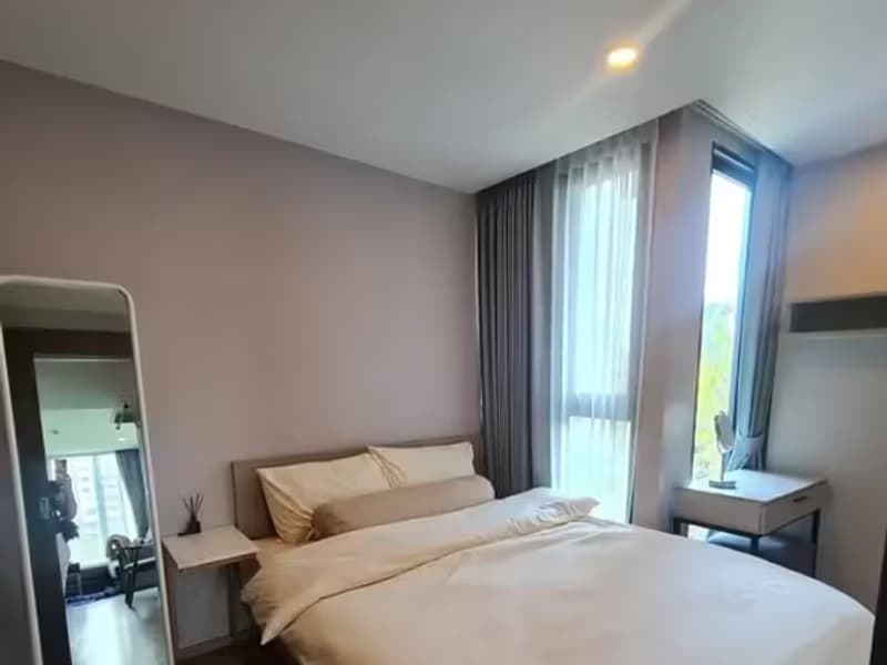 1 Bedroom Condo