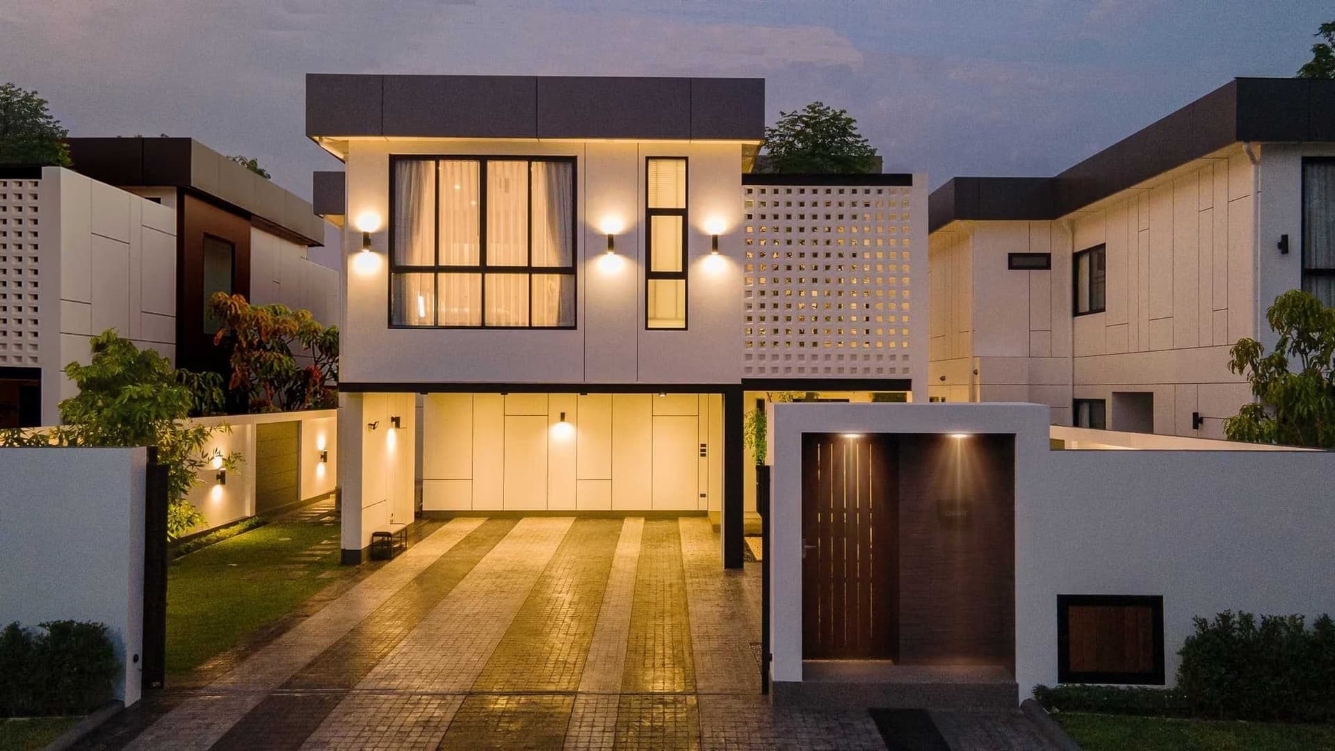 Modern Pool Villa for Sale in San Phak Wan - Image 3
