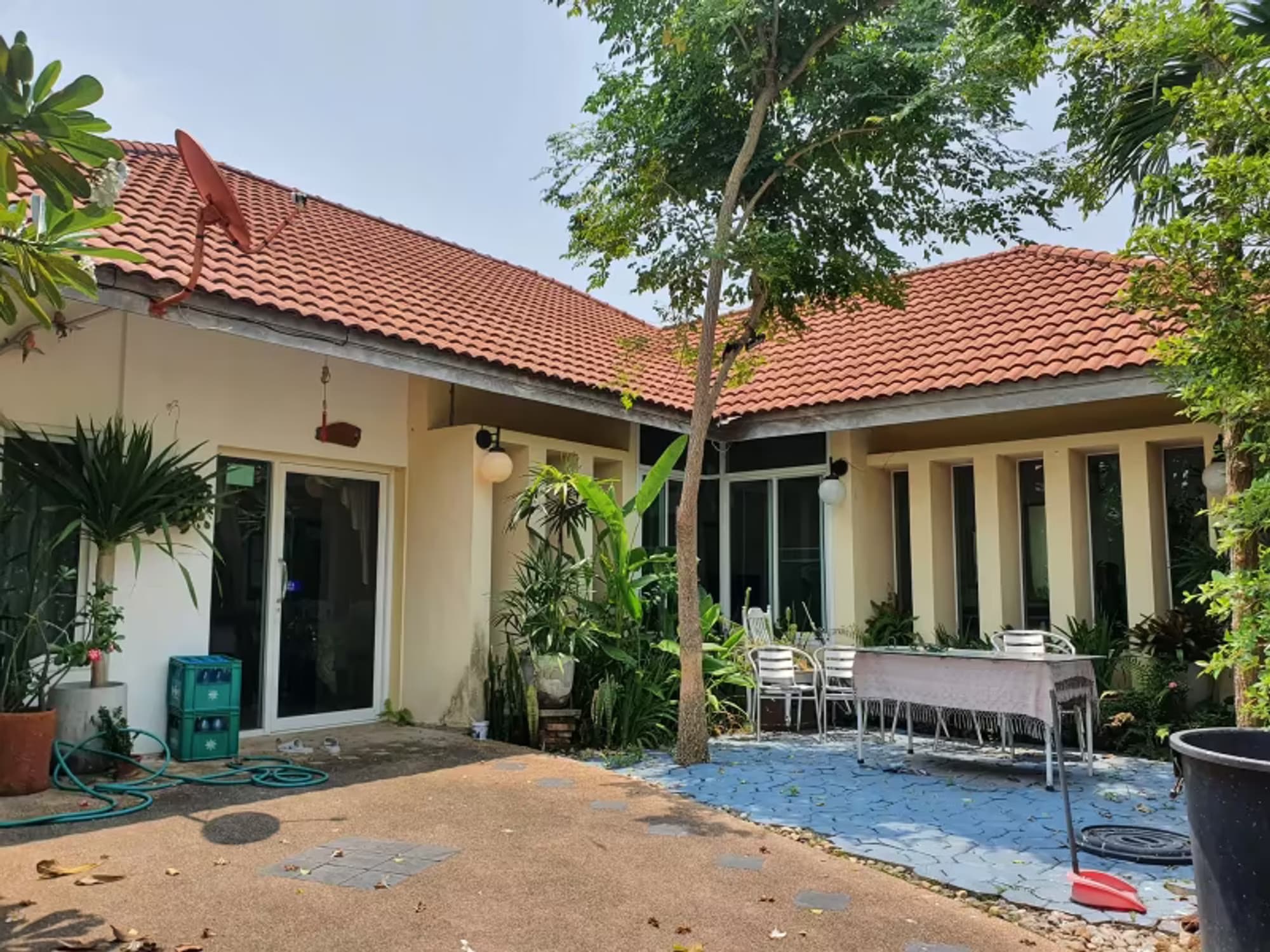 2 Bedroom House - Image 9