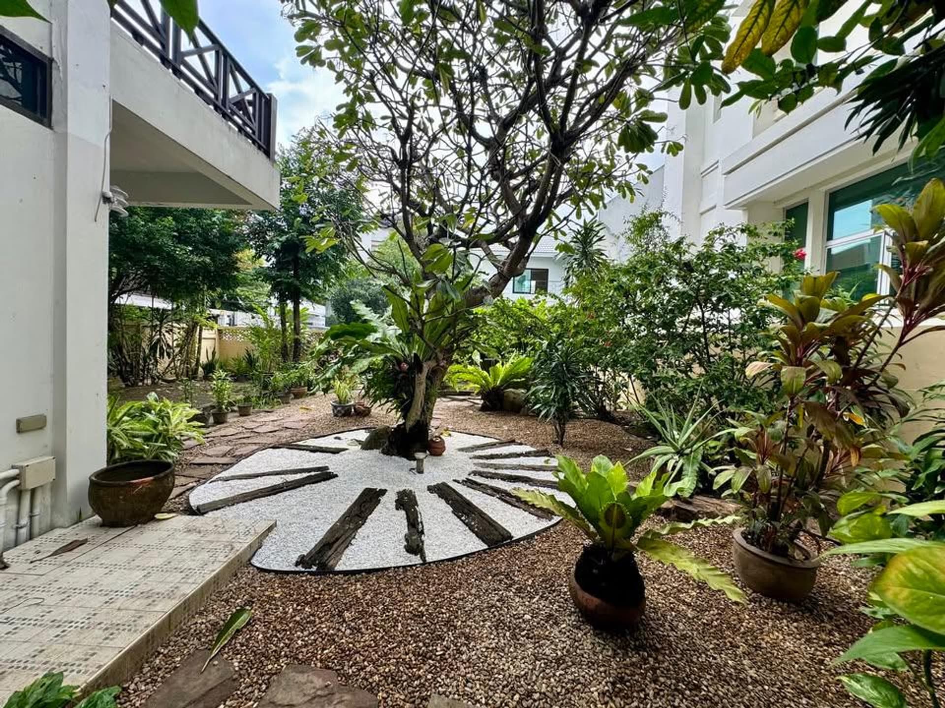 4 ห้องนอน บ้าน สำหรับ จำหน่าย ใน Sathon - Image 4