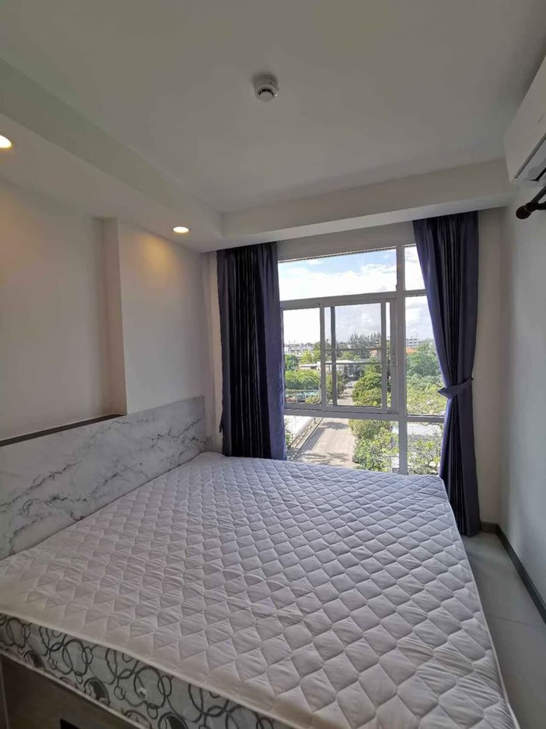 Condo for Sale at The Green City 2 Condominium - Image 12