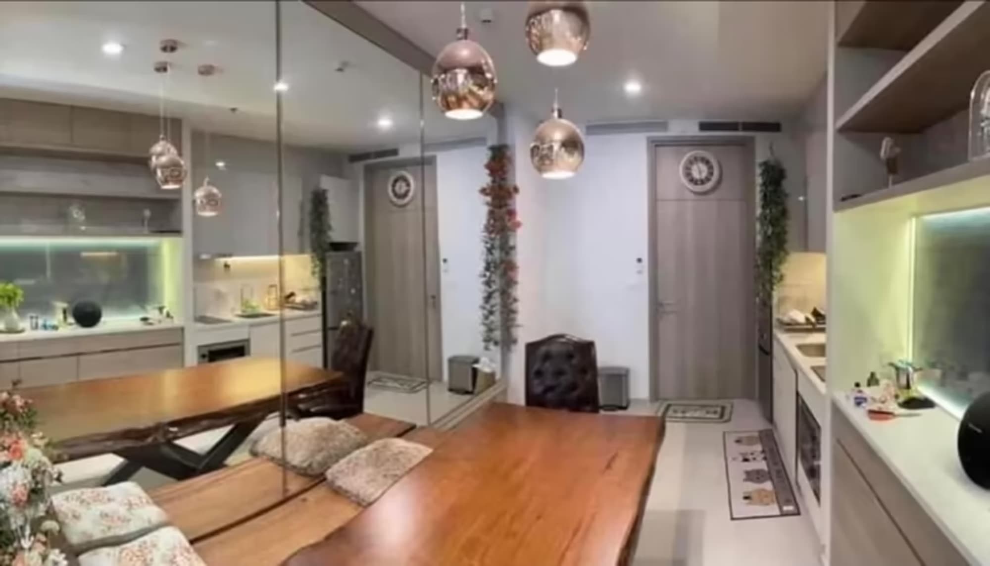 1 Bedroom Condo - Image 1