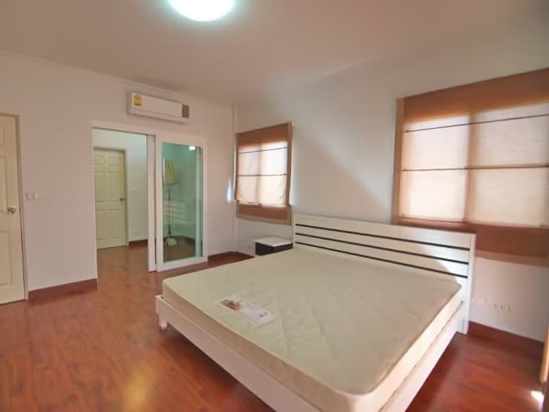 3 Bedroom undefined