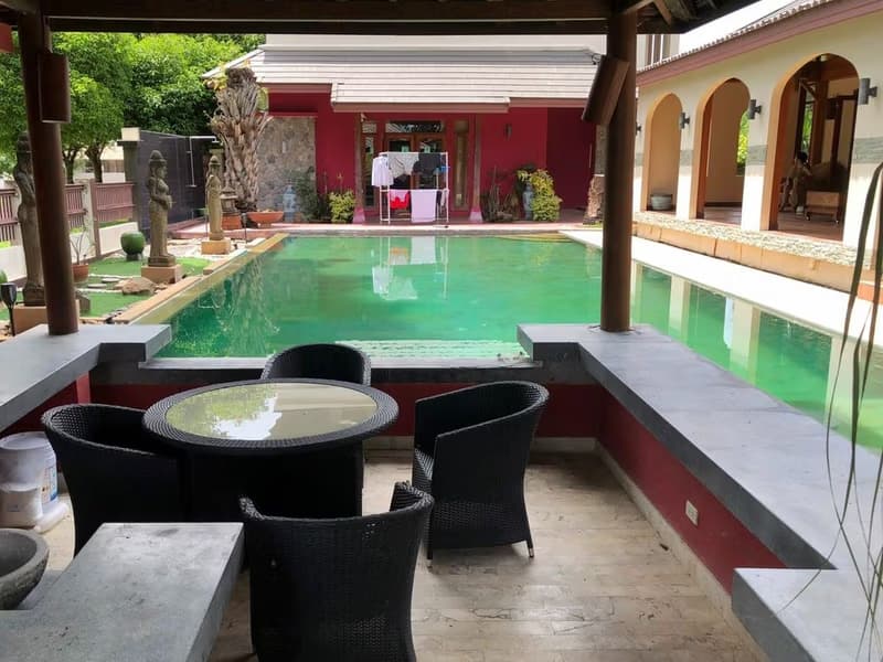 Owner finance available - Pool Villa For Sale At Highlands Golf Course