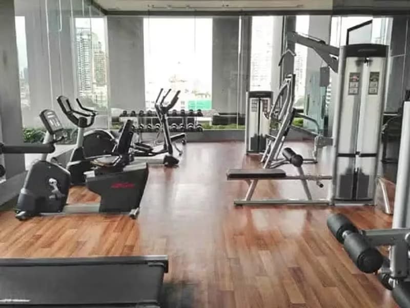 1 Bedroom Condo