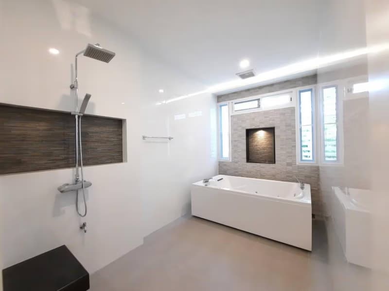 5 Bed House for Sale in Mueang Chiang Mai