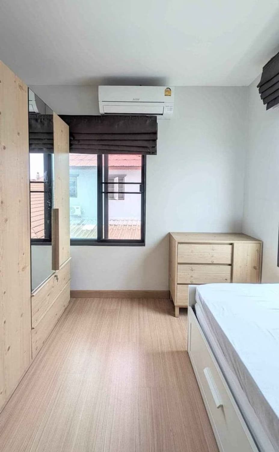 3 Bed House for Rent in Mueang Chiang Mai - Image 8