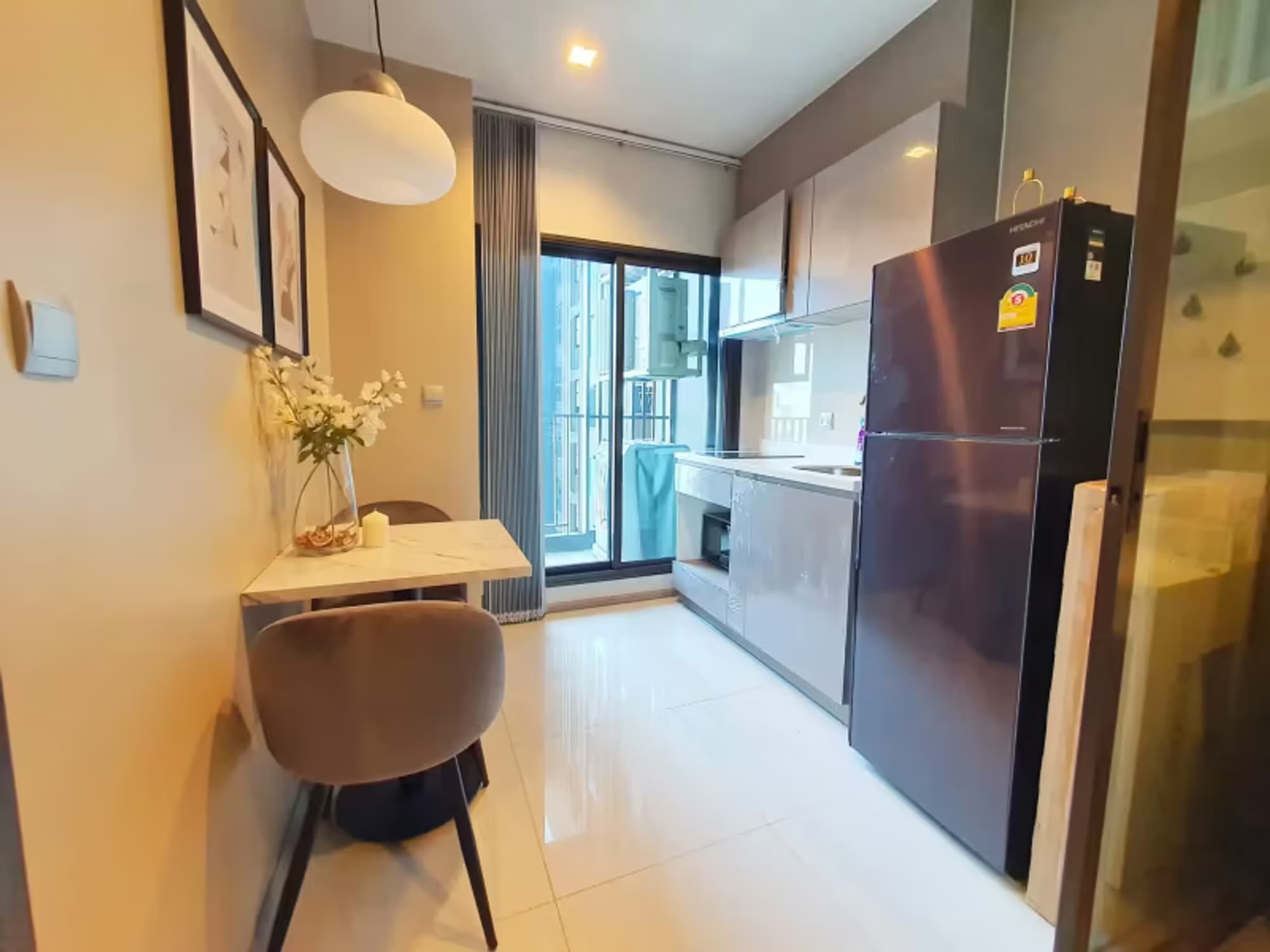 1 Bedroom Condo - Image 1