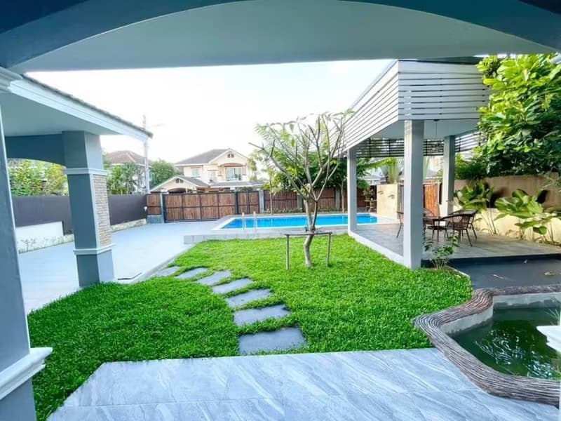4 Bedroom House