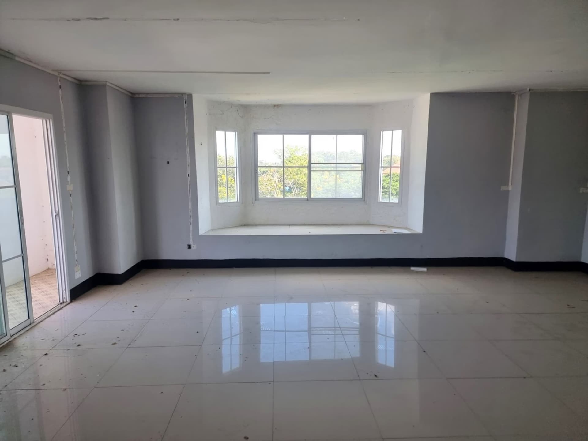 1 Bed Condo for Sale in Mueang Chiang Mai - Image 1